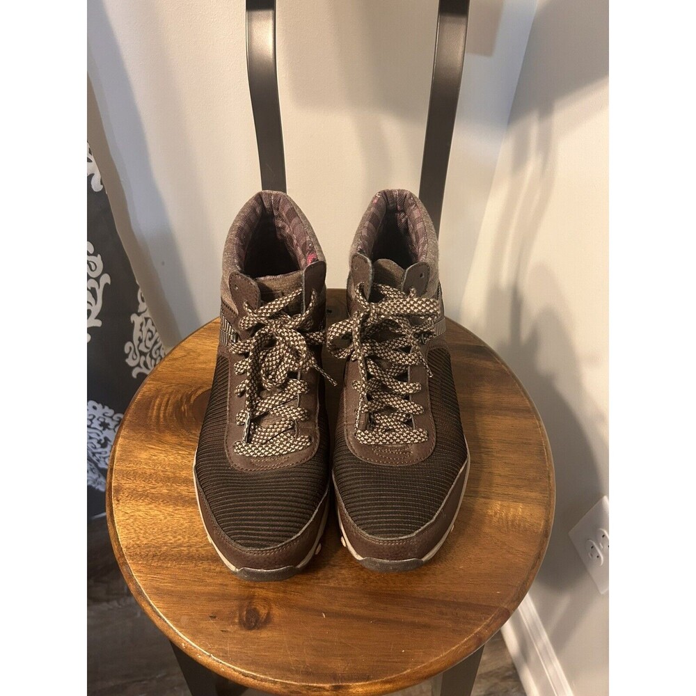 Skechers Women’s Size 9 Tregor Hiking Boots Brown Lace Up Lined Memory Foam